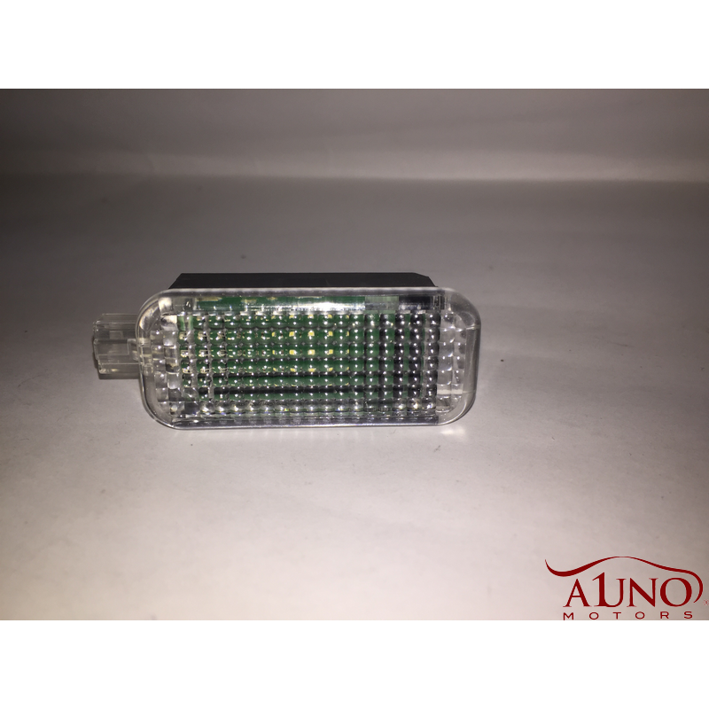 luz de Cortesía Audi A1 1